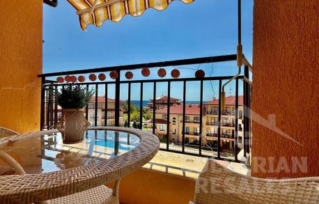 Купете апартамент на втора линия на брега - Снимка 2