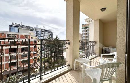 Sea and pool views, sunny rooms, mid-floor, “Babylon” complex - Photo 16