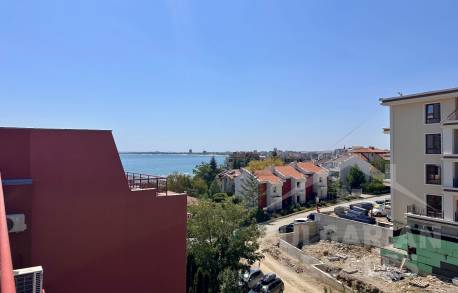 Двуетажен апартамент с изглед към морето и басейна, комплекс „Green Fort“ - Снимка 22