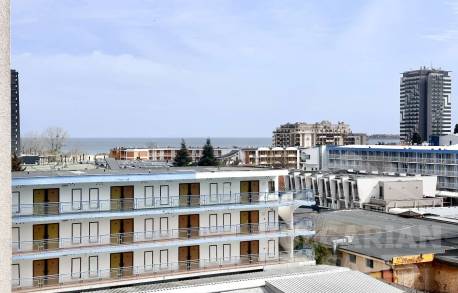Sea and pool views, sunny rooms, mid-floor, “Babylon” complex - Photo 20