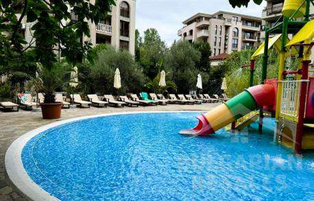 Studio with beautiful furniture and pool view - Photo 15