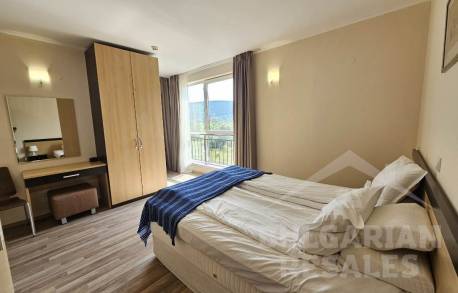 Sea view, beachfront, 3 bedrooms, “Obzor Beach Resort” complex - Photo 25
