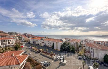 Апартамент с няколко спални и гледка към морето - Снимка 25