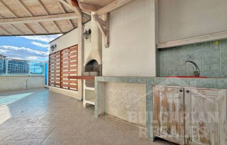 Пентхаус с 3 спални в центъра на Слънчев Бряг - Снимка 31