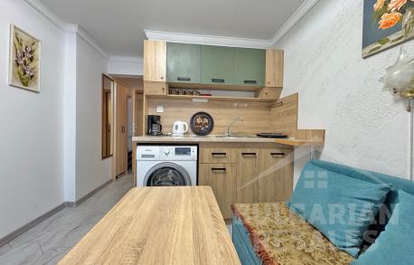 Studio z nowymi meblami i częścią sypialną, Słoneczny Brzeg - Фото1