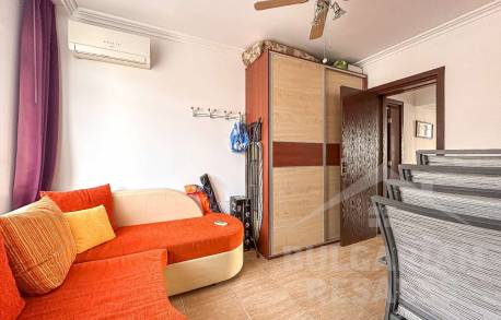 Апартамент с няколко спални и гледка към морето - Снимка 29