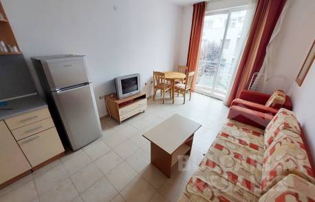 Special offer! Studio overlooking the pool - Photo 5