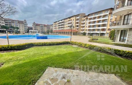 Zariadený apartmán s prístupom k bazénu - Фото9