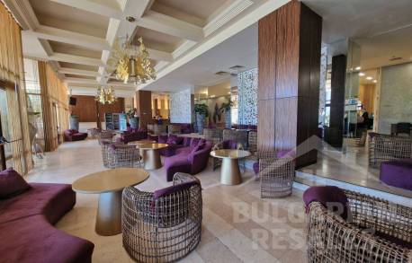 Apartment with Sea View in the Prestigious “Barcelo Royal Beach” Complex - Photo 21