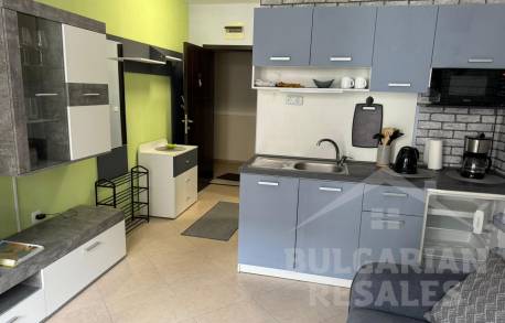 Studio with beautiful furniture and pool view - Photo 3