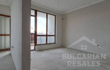 Създайте интериора на мечтите си в апартамент с изглед към морето - Снимка 6