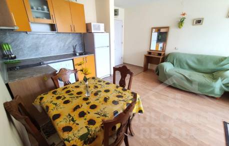 Хубава цена! Апартамент в целогодишен комплекс - Снимка 7