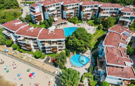 Квартира на первой линии, вид на море, комплекс 
