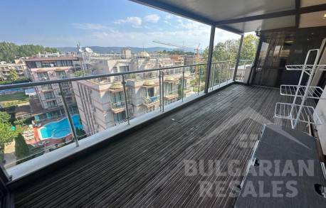 Ексклузивно! Дизайнерски апартамент с огромна тераса - Снимка 27