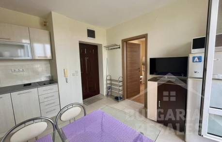 Low price! Two Bedroom Apartment  - Photo 2