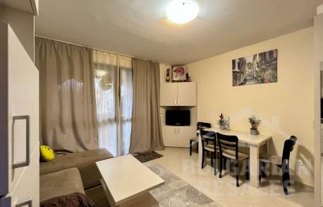 Pekné štúdio s prístupom k bazénu v komplexe 