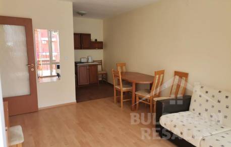 Апартамент с видом на бассейн и территорию - Фото3