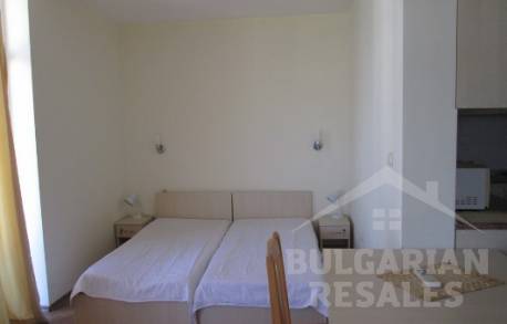 Голямо студио в комплекс Semiramida Garden - Снимка 12