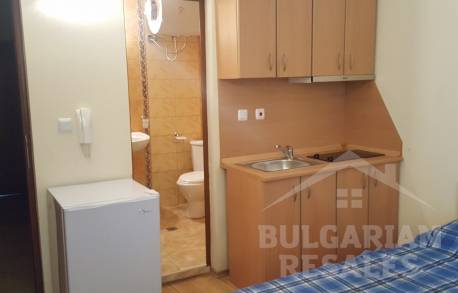 Студия в центре курорта Солнечный берег - Фото 4