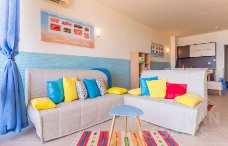 Two-bedroom first line flat Carina Beach complex - Photo 10