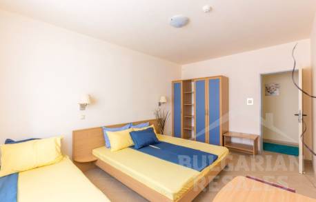 Two-bedroom first line flat Carina Beach complex - Photo 13