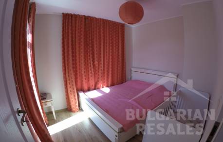 Three bedroom flat in the Dawn Park Deluxe complex - Photo 11