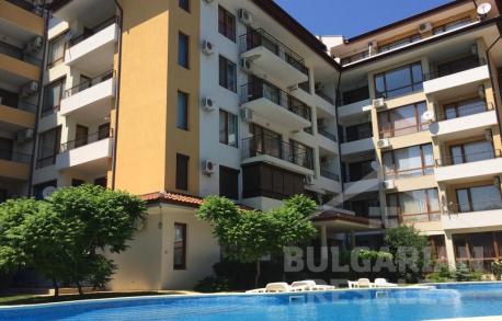 Апартамент в комплекс Diamond Bay - Снимка 3