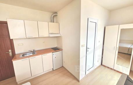 Cheap studio in a complex in Cacao Beach district - Photo 9