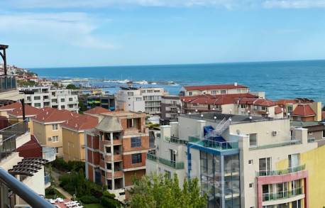 Хубав апартамент в комплекс Millenium - Снимка 20