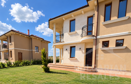 Interest-free installment plan for up to 2 years! Modern house in Pomorie - Photo 3
