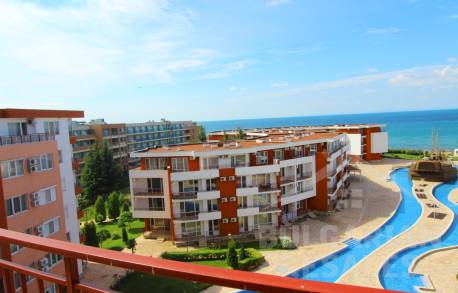 Апартамент с гледка към морето в комплекс Privilege Fort Beach - Снимка 25