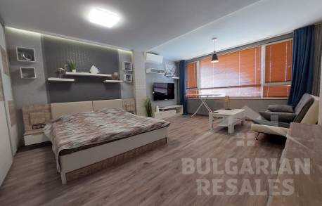 Апартамент с три спални на отлична локация в близост до парк и плаж - Снимка 5