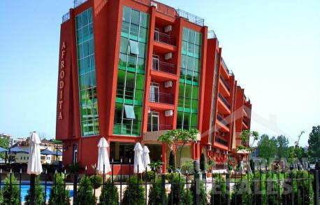 студио в Афродита Бийч  - Снимка 1