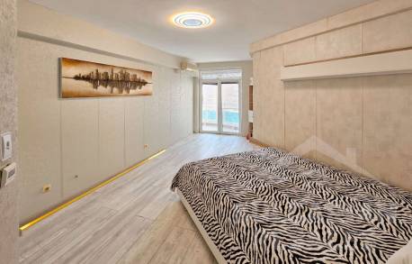 Výhľad na more, moderná rekonštrukcia, 2 spálne, komplex „Oasis“, Ravda - Фото13