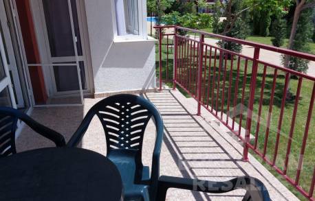 Prízemný byt s výhľadom na more v komplexe prvej línie - Фото5