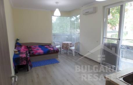 Studio in Sunny Beach in the complex Vip park - Photo 4