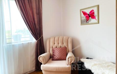 Nowo umeblowany dom w doskonałej okolicy - Фото11