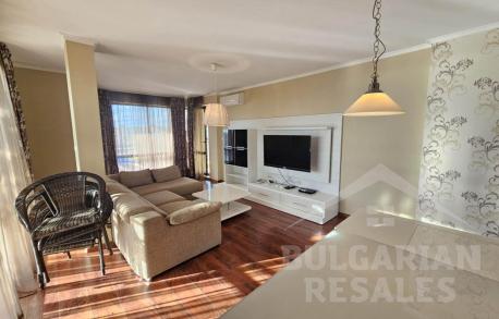 Mieszkanie z 2 sypialniami i tarasem z widokiem na morze w Świętym Własie - Фото15