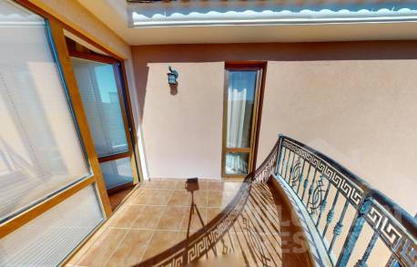 Трехкомнатная квартира в 