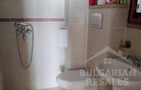 Гледка към морето, първа линия! Страхотна инвестиция! - Снимка 9