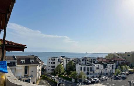 Byt s výhľadom na more v komplexe v najelitnejšej časti mesta - Фото1