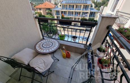 Compact flat in a small cosy complex - Photo 9