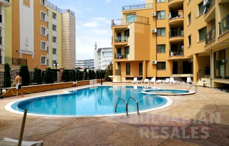 Просторен двустаен апартамент в центъра на курорта - Снимка 6