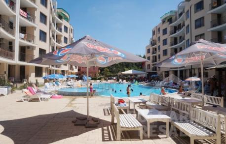 ID1348 Апартамент с изглед към басейна в Avalon - Снимка 13