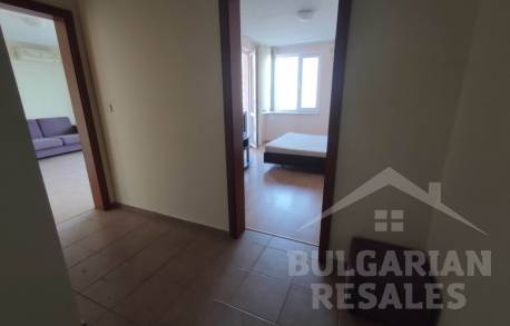 Двустаен апартамент с красива гледка към морето в Свети Влас - Снимка 11