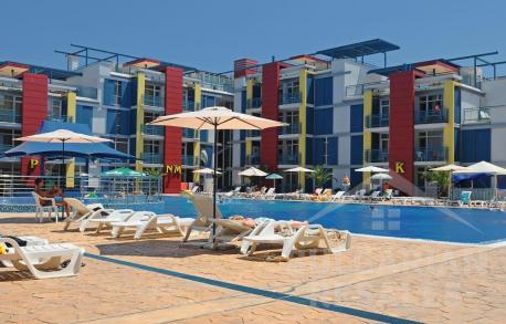 Просторно студио в Cacao Beach, Elite Complex 4 - Снимка 1
