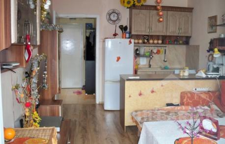 2 комнатная квартира в г.Бургас, Лазурь  - Фото1