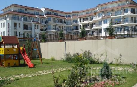 Dolphin Bay - Photo 2