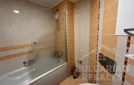 Апартамент в комплекс на първа линия със закрит плувен басейн - Снимка 9