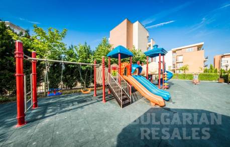 Отличен апартамент в „Nessebar Fort Club“ - Снимка 14